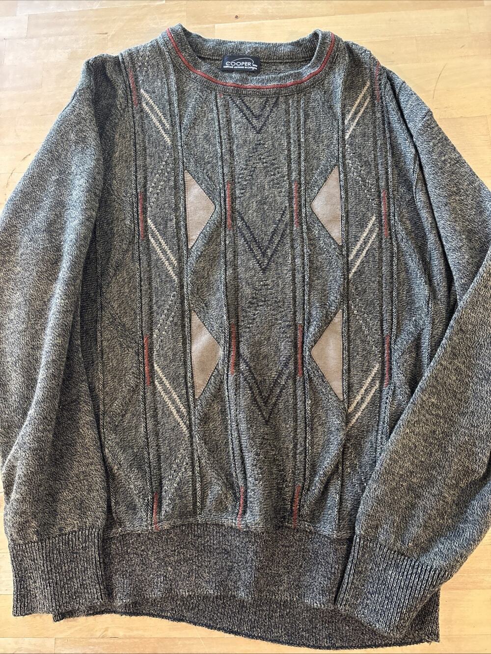 Men’s Medium vintage Cooper gray patterned sweater With Geometric knit design
